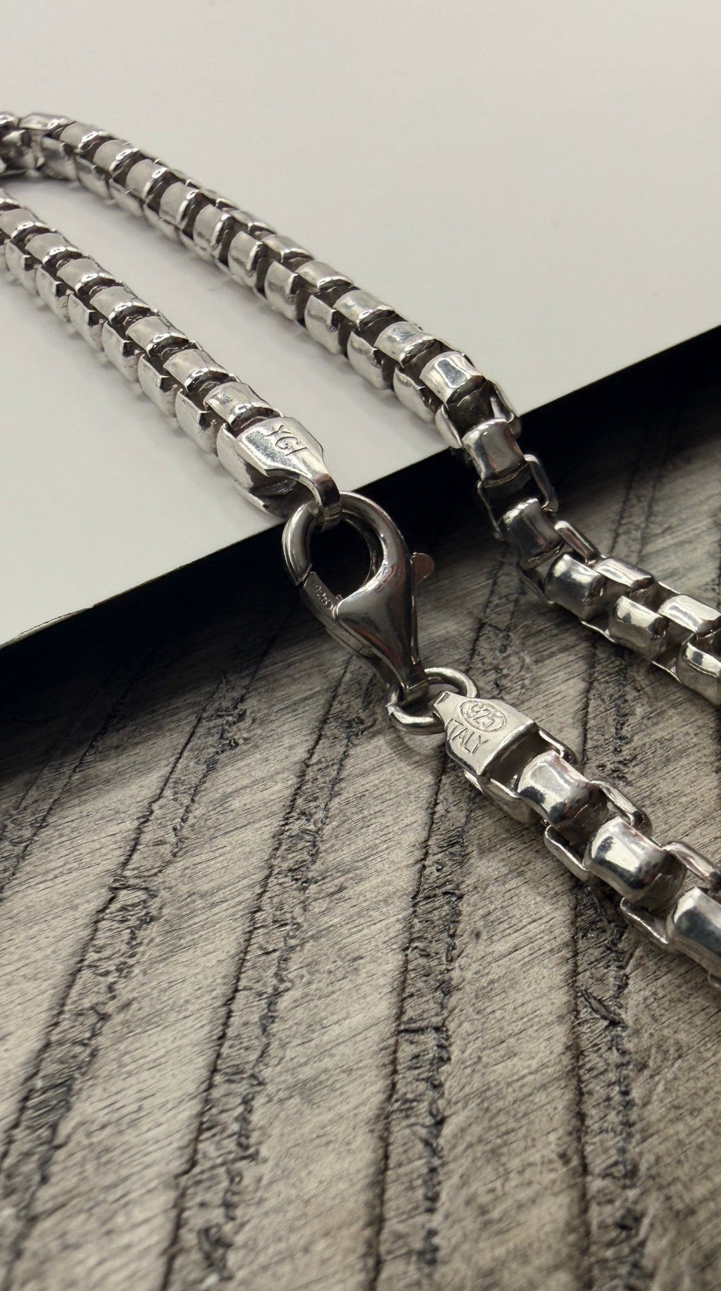 Modern Silver Box Chain Bracelet 8"