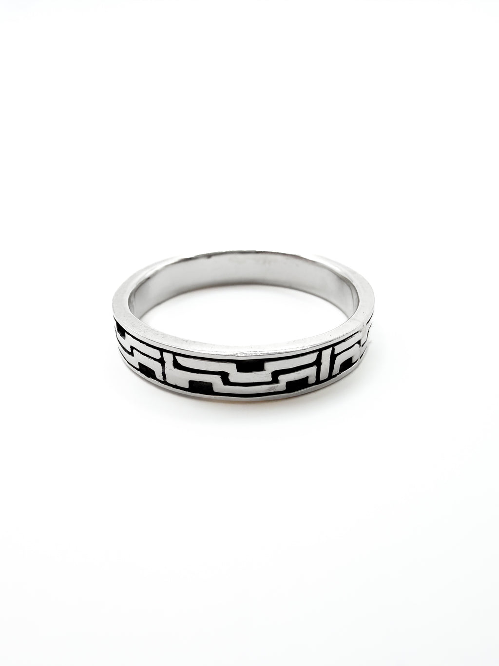 Sterling Silver Labyrinth Ring 10.5"