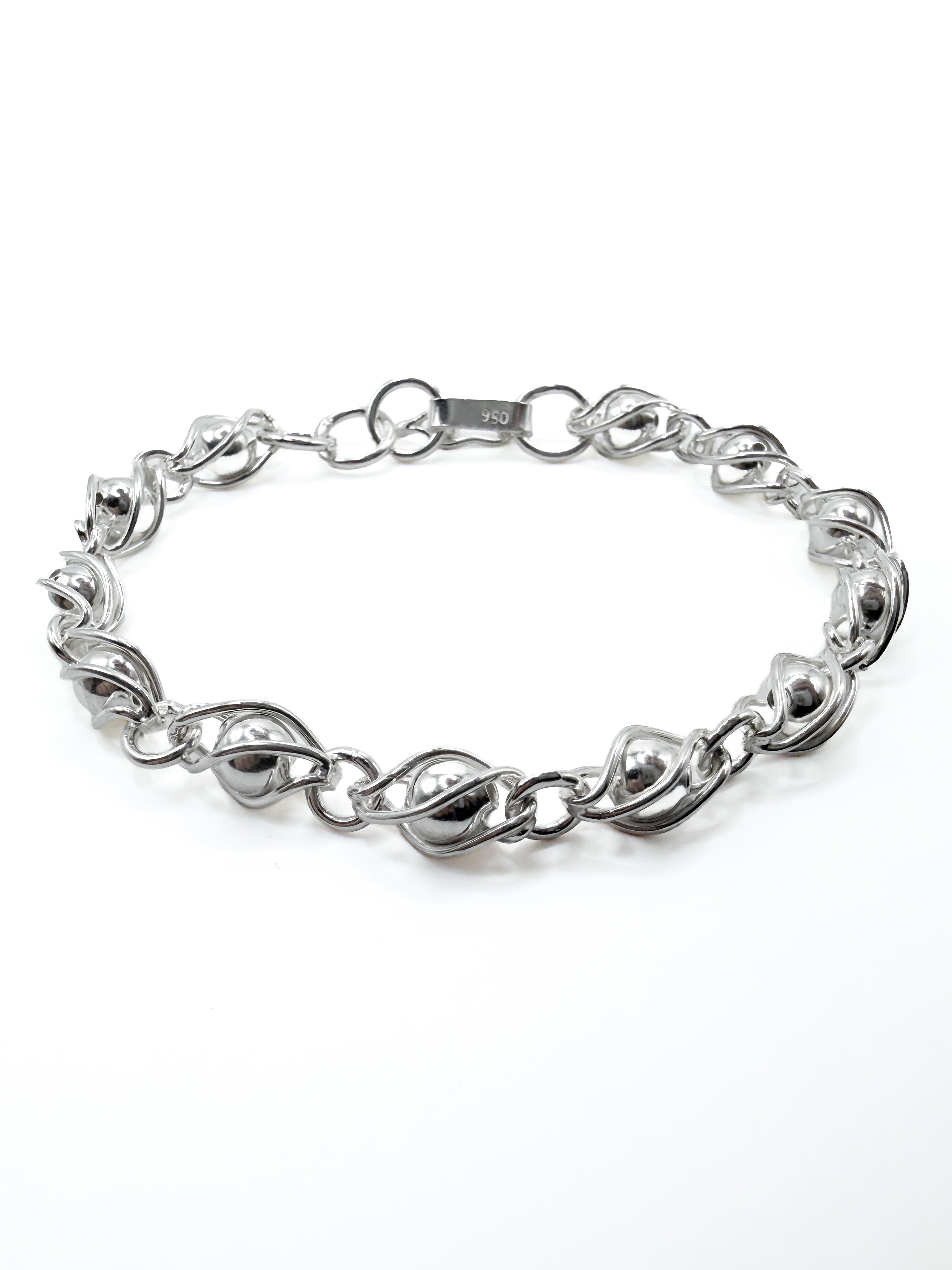 Orbit Bracelet 8"