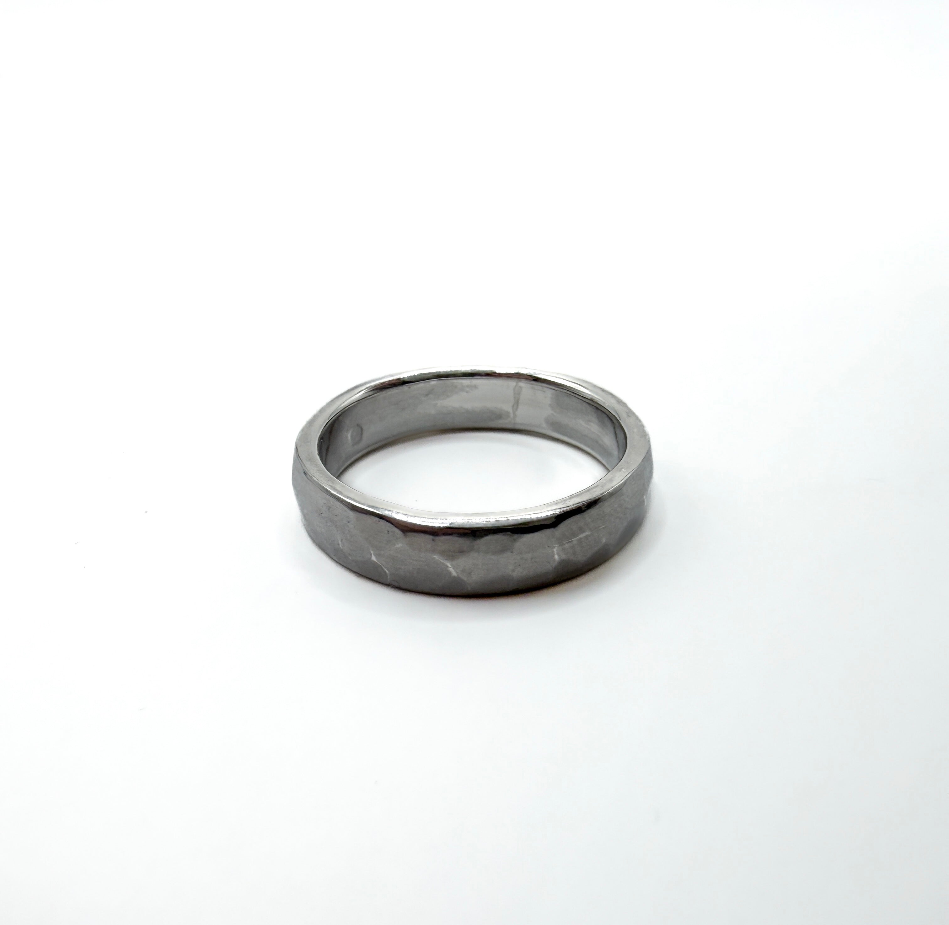 Sterling Silver Hammered Band Ring 9"